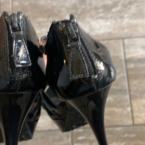 Candies Platform Patent Leather High Heels - Picture 7 of 8